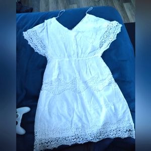 Ann Taylor white petite Dress